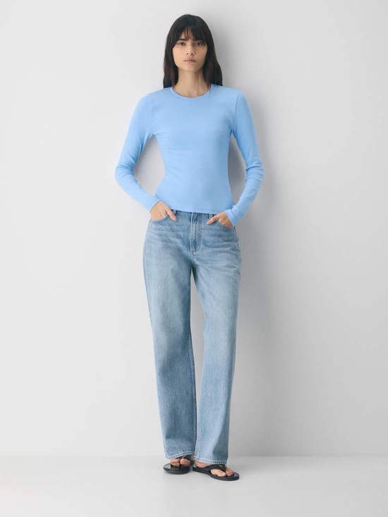 Aritzia Tops - Aritzia Homestretch Size M Light Blue Fitted Cotton Long Sleeve Top